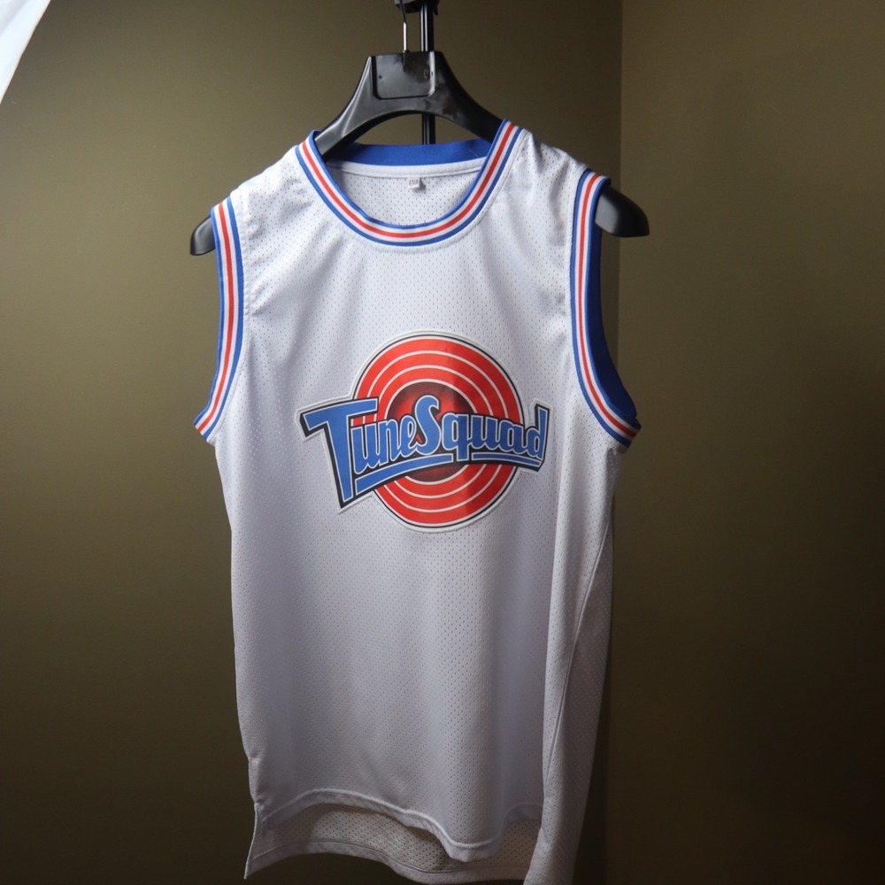 Space Jam Tune Squad Michael Jordan #23 Jersey Looney Tunes Size Large